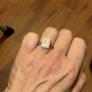 Engagement real DIAMOND RING